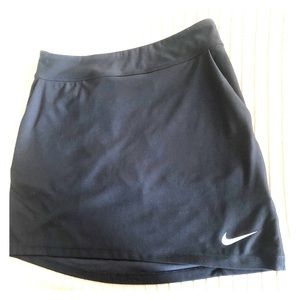 Nike dri-fit golf skirt/shorts